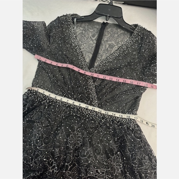 NWT $798 Mac‎ Duggal [ 8 ] Embellished Long Sleeve V Neck Gown in Graphite - Picture 4 of 15